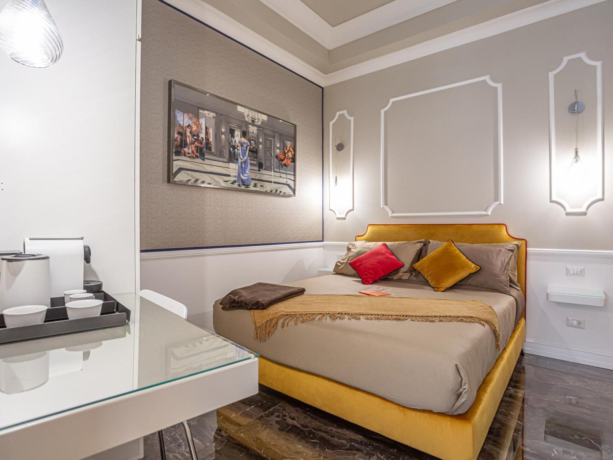 Luxury Over Time - With Terrace And View Of Piazza Di Spagna Apartment